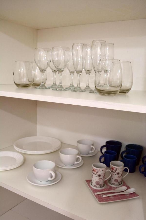 Acogedor Monoambiente Con Parking Apartment Neuquen Luaran gambar