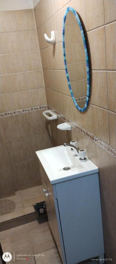 Acogedor Monoambiente Con Parking Apartment Neuquen Luaran gambar