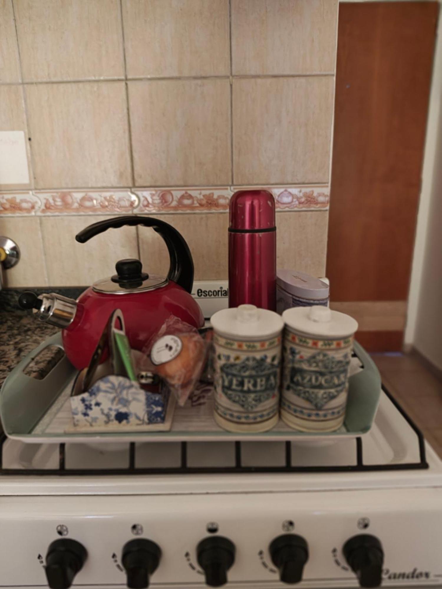 Acogedor Monoambiente Con Parking Apartment Neuquen Luaran gambar